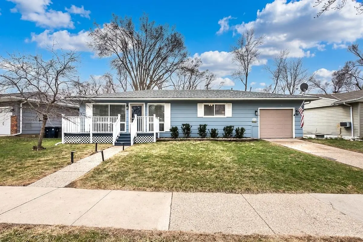 2133 N Circle Drive, Ann Arbor, MI 48103 - #1