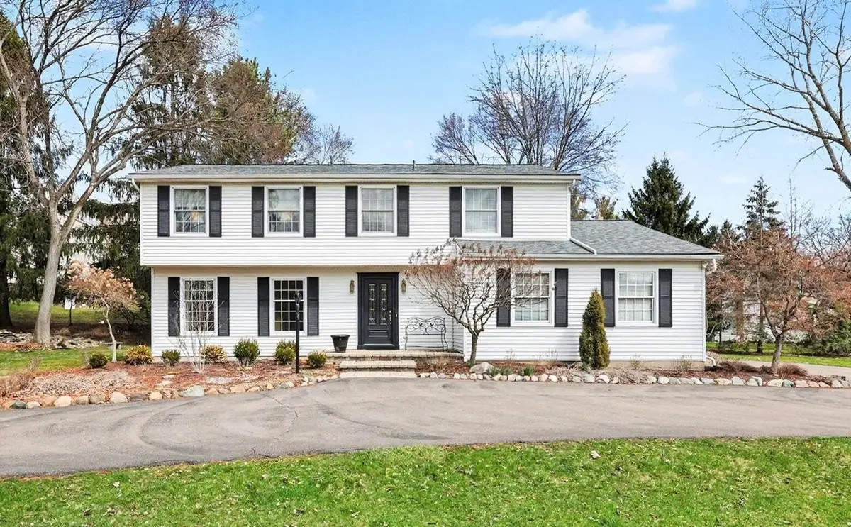 3132 Daleview Drive, Ann Arbor, MI 48105 - #1