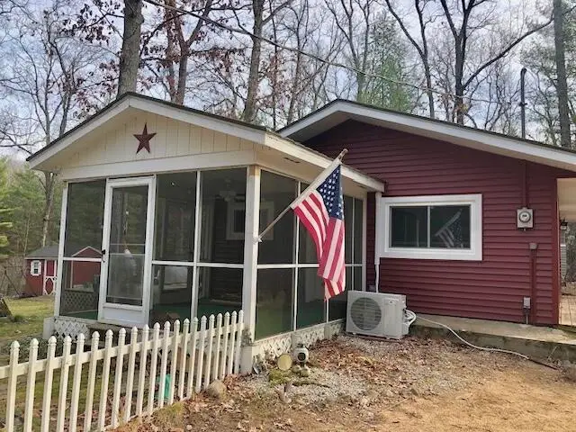 9520 S Rainbow Lake Drive, Baldwin, MI 49304 - #2