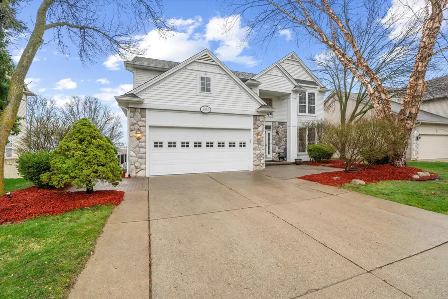1042 Equestrian Drive, South Lyon, MI 48178 - #3