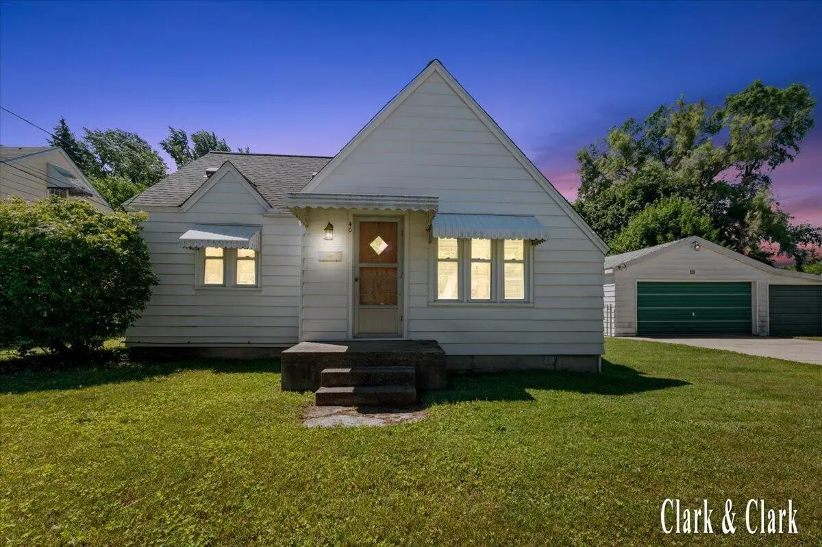40 41st Street Sw, Grand Rapids, MI 49548 - #1