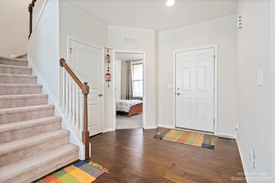 638 Holmdale Way, Ann Arbor, MI 48108 - #2