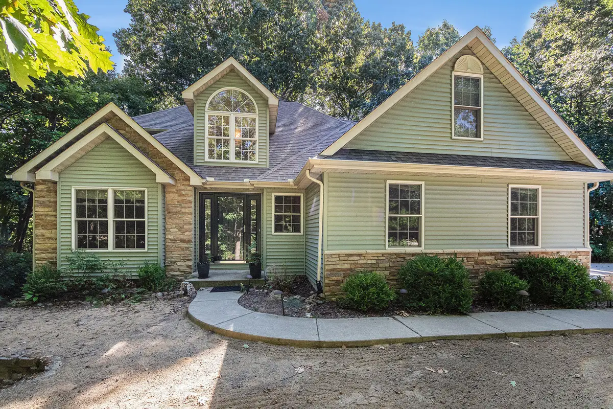 5477 Fairview Street, Stevensville, MI 49127 - #1