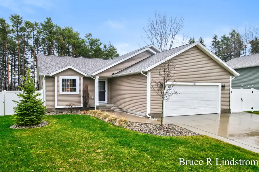 1157 Spruce Pointe Drive, Whitehall, MI 49461 - #2