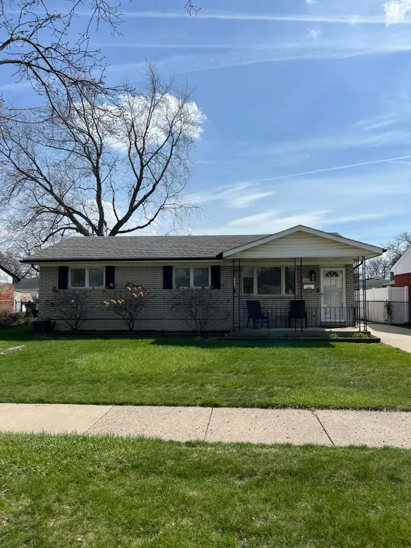 14281 Elgin Street, Oak Park, MI 48237