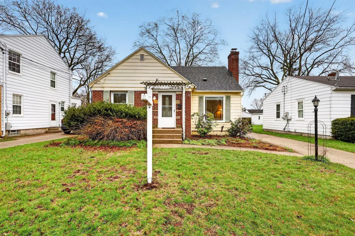 2423 Raymond Avenue Se, Grand Rapids, MI 49507 - #1