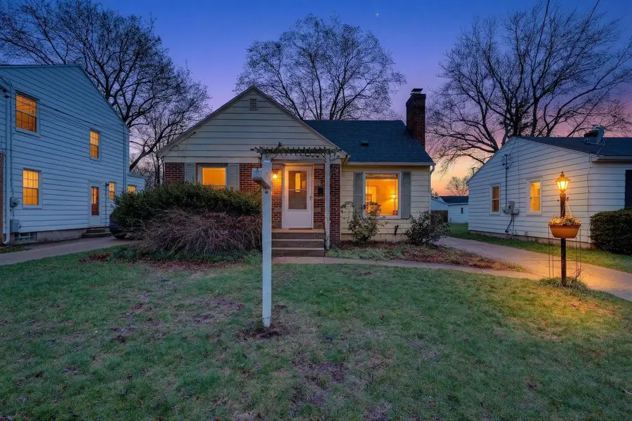 2423 Raymond Avenue Se, Grand Rapids, MI 49507 - #2