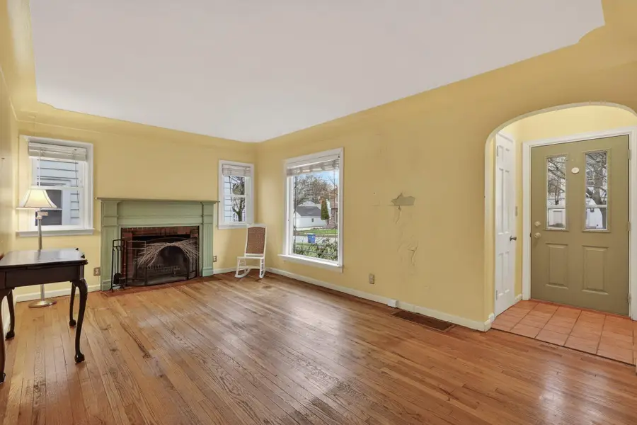 2423 Raymond Avenue Se, Grand Rapids, MI 49507 - #3