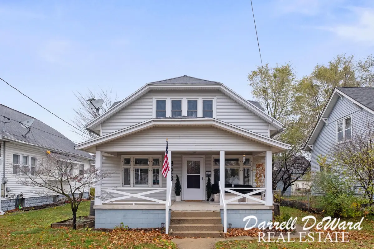 823 Webster Street Nw, Grand Rapids, MI 49504 - #1