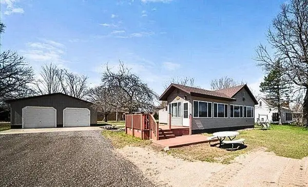 213 N Stewart Street, Muskegon, MI 49442