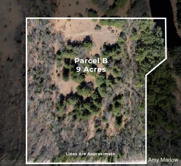 4649 E 28th Street, White Cloud, MI 49349