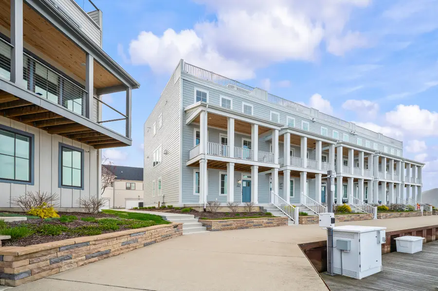 152 Mariners Cove, Saint Joseph, MI 49085 - #2