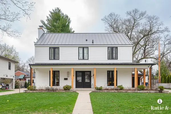 1041 Cambridge Drive Se, East Grand Rapids, MI 49506