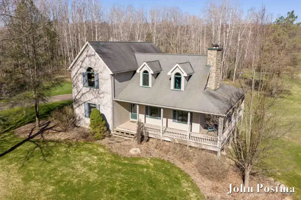 2975 Egypt Valley Ne, Ada, MI 49301