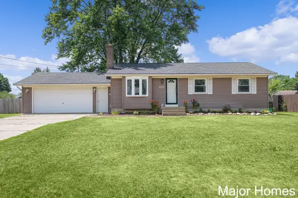 4076 Ranchero Drive, Dorr, MI 49323