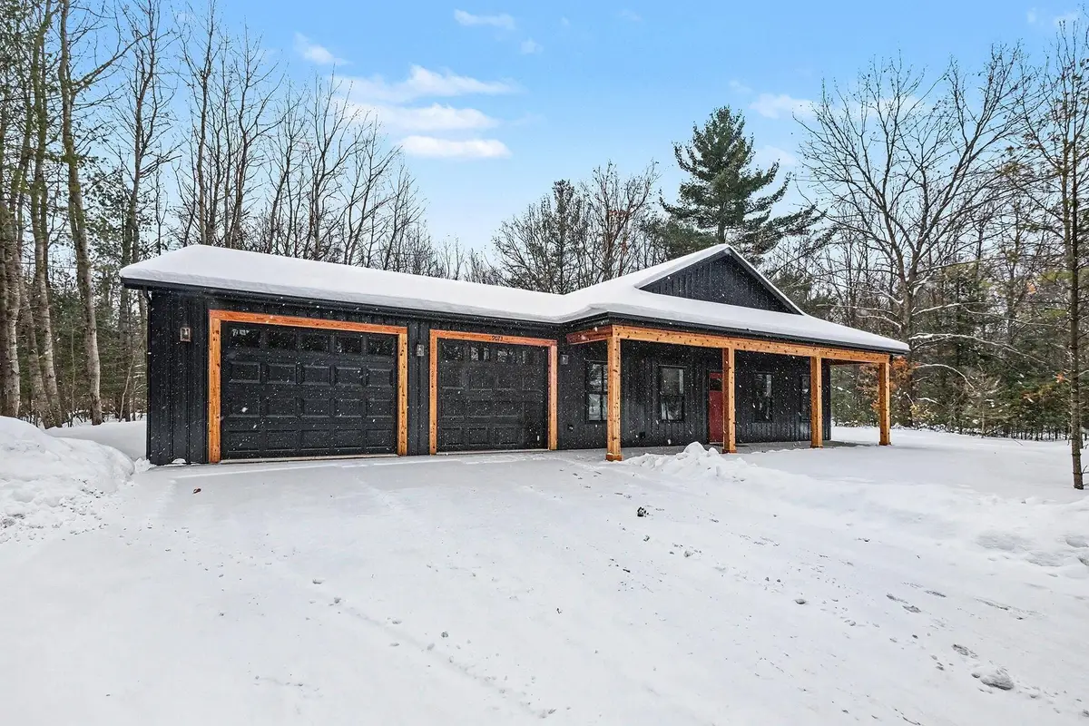 10262 S Sheridan Road, Fenwick, MI 48834 - #1