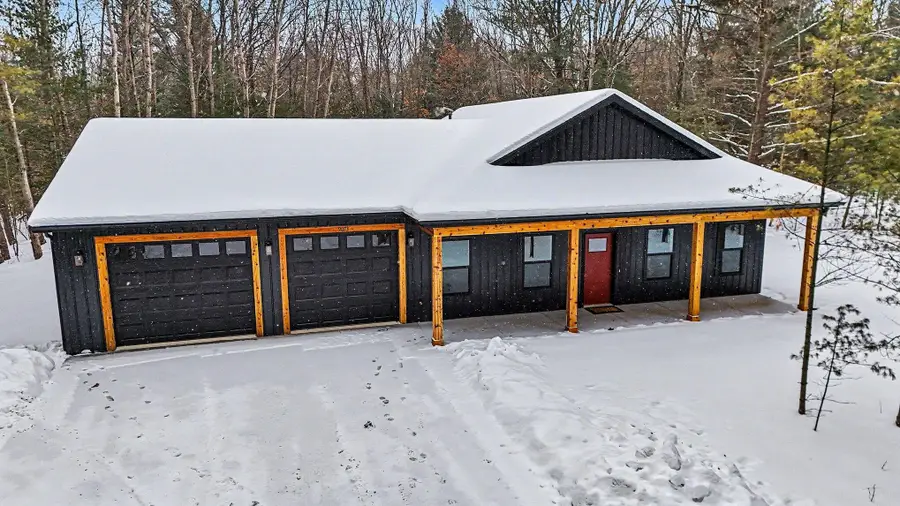 10262 S Sheridan Road, Fenwick, MI 48834 - #2