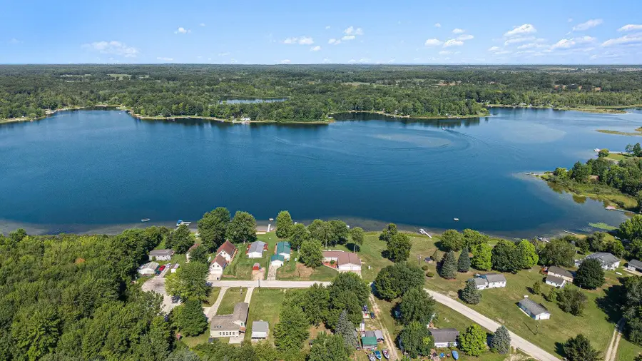 8906 E Spring Hill, Hesperia, MI 49421 - #2