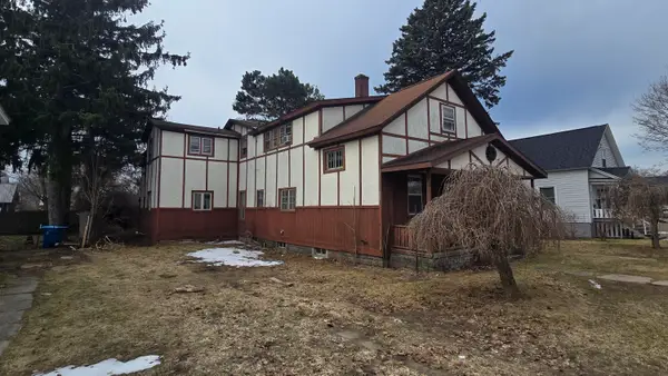 710 E Foster Street, Ludington, MI 49431