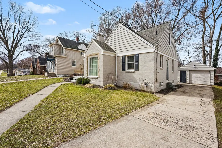 1427 Philadelphia Avenue Se, Grand Rapids, MI 49507 - #2