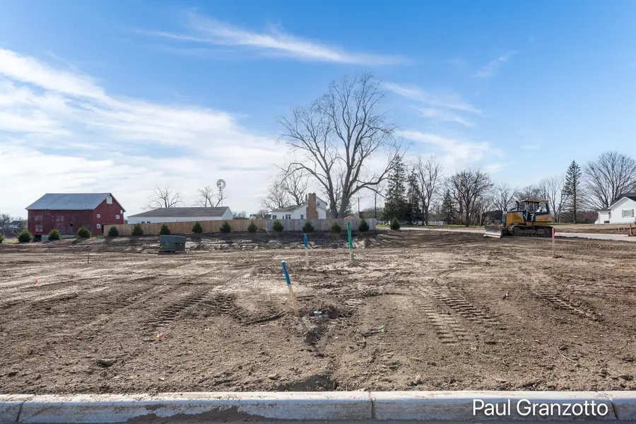 3026 Dawson Dr, Kentwood, MI 49512 - #2