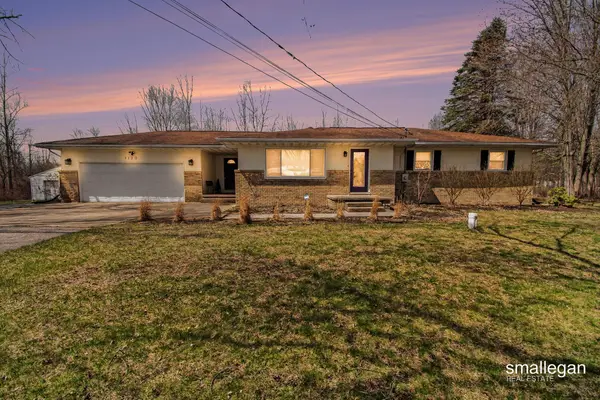 1120 S Loomis Road, Mount Pleasant, MI 48858