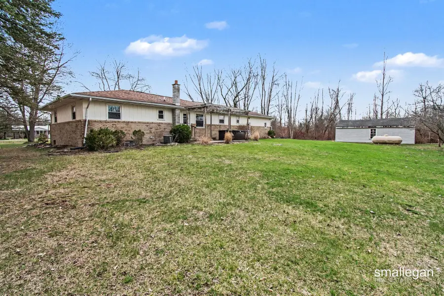 1120 S Loomis Road, Mount Pleasant, MI 48858 - #2