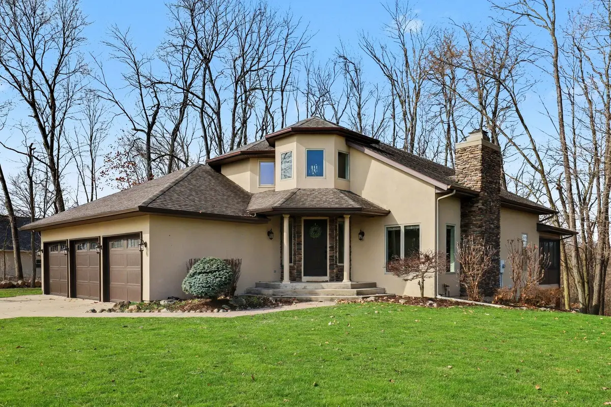 2011 Knollpoint Drive Ne, Ada, MI 49301 - #1