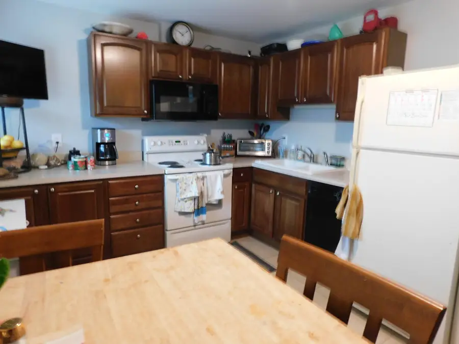 756 W Kilgore Road #108, Kalamazoo, MI 49008 - #3