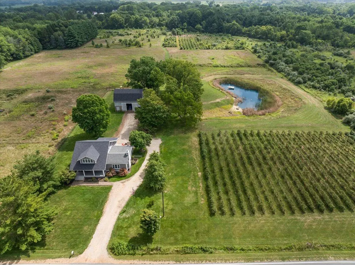 8351 Jericho Road, Bridgman, MI 49106 - #1