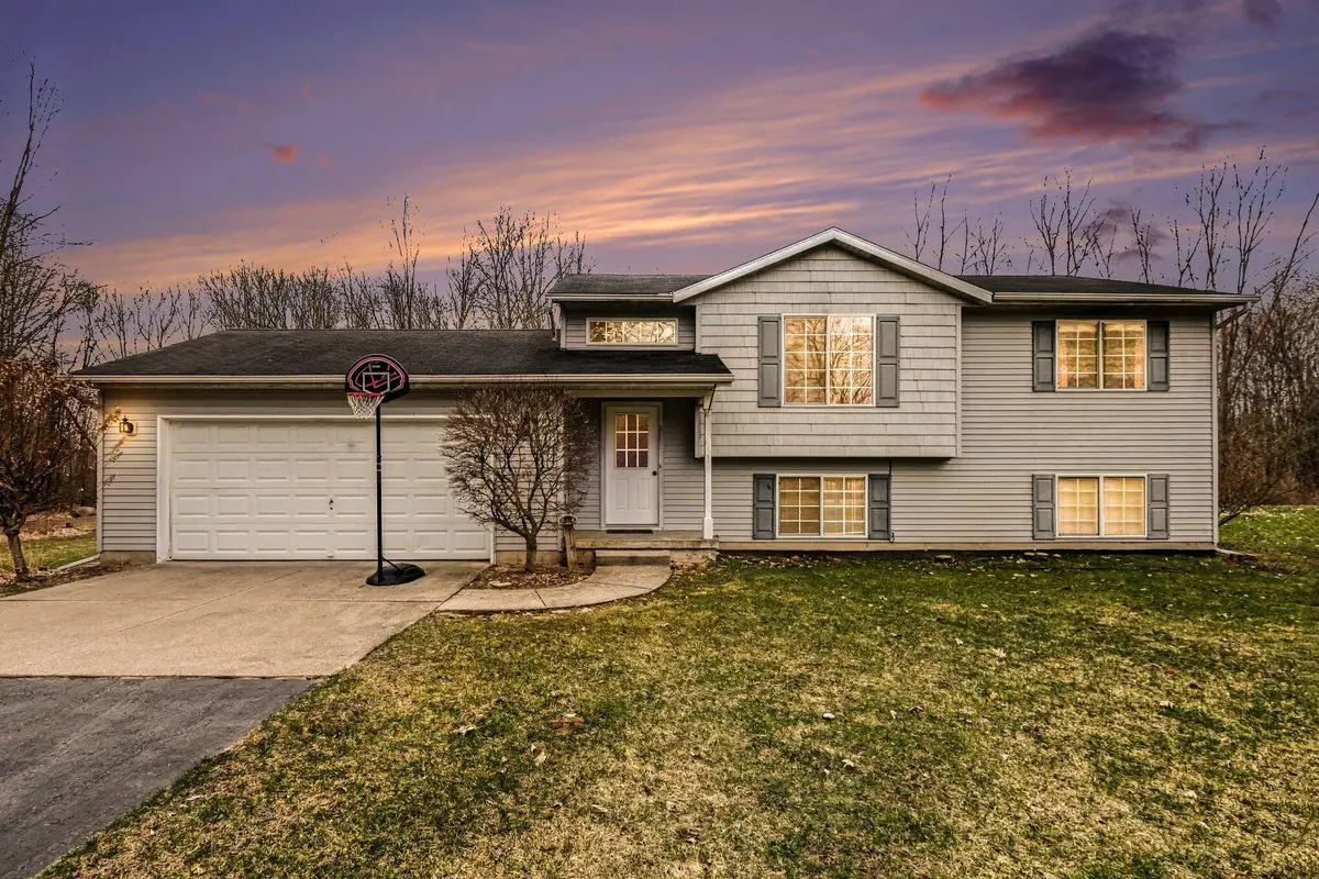 7460 15 Mile Road Ne, Cedar Springs, MI 49319 - #1