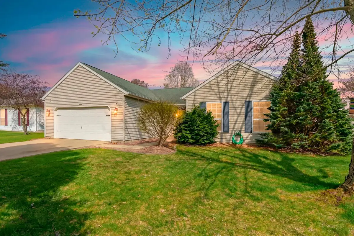 527 Courtney Street, Galesburg, MI 49053 - #1