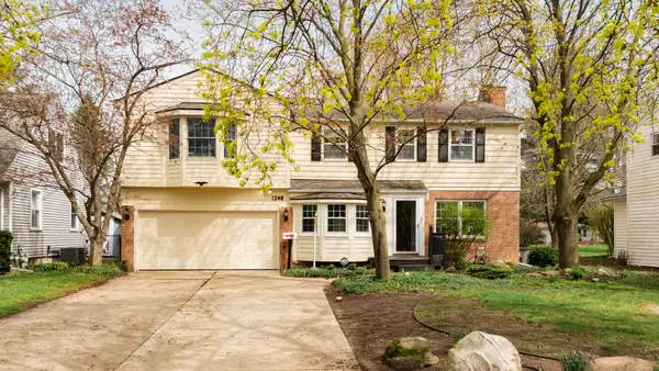 1246 Chester Road, Lansing, MI 48912