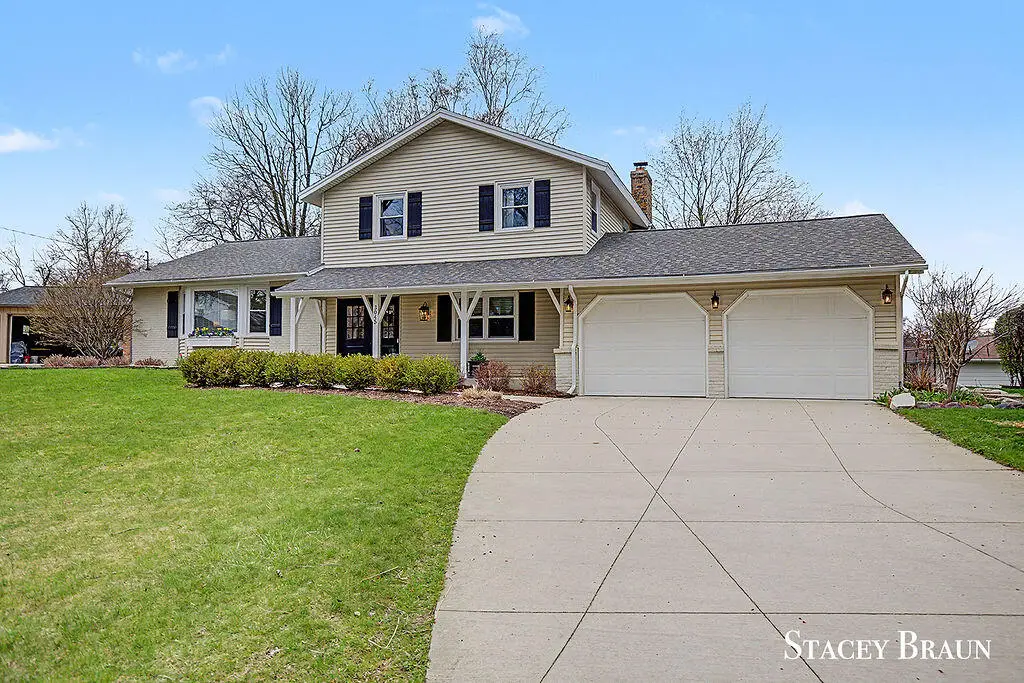 3045 Meadow Way Street Se, Grand Rapids, MI 49546 - #1