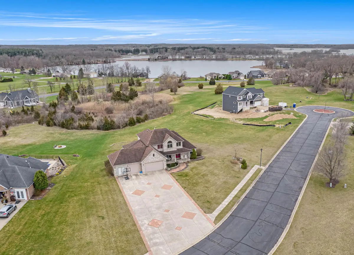 17 Coronado Drive, Jackson, MI 49201 - #1