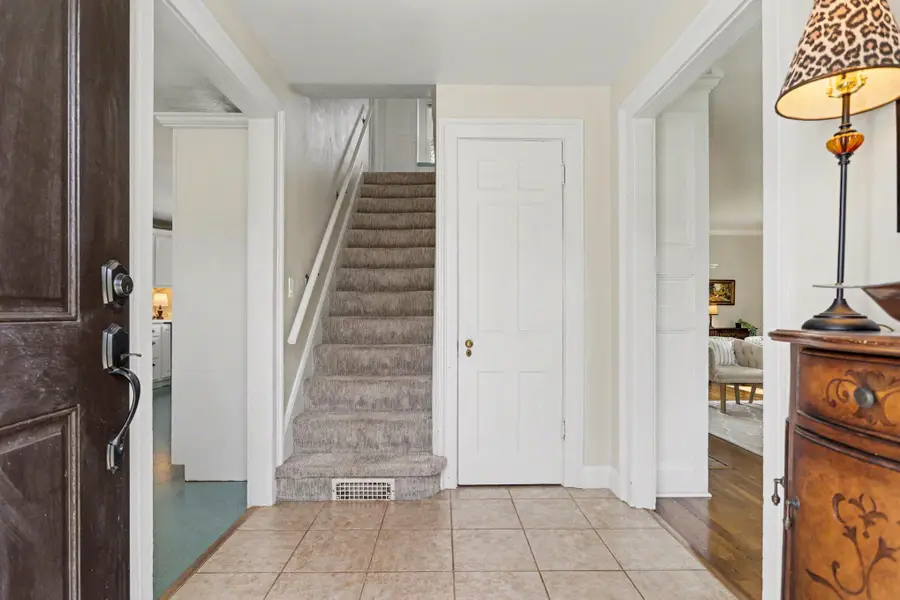 346 N Marshall Avenue, Marshall, MI 49068 - #2