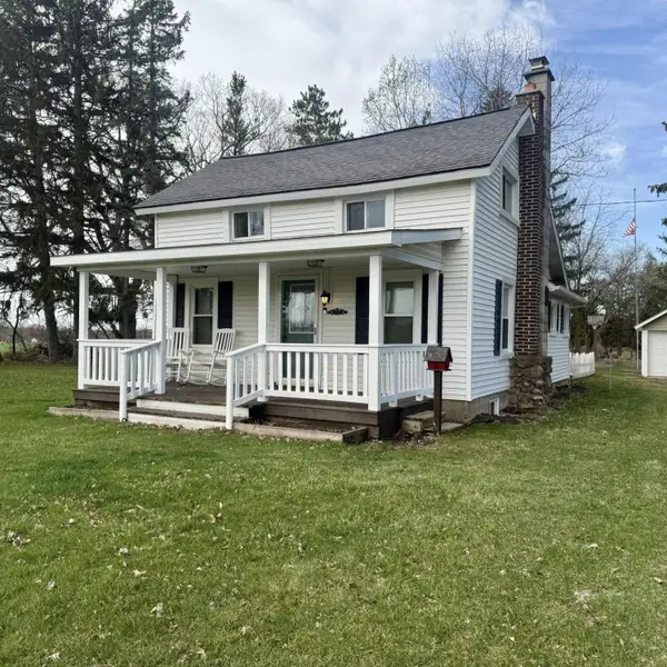 5305 N Osborn Road, Riverdale, MI 48877