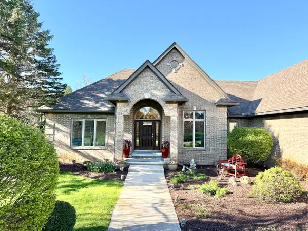 1835 Brookview Drive, Saline, MI 48176