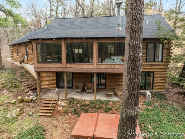 4755 Division Avenue N, Comstock Park, MI 49321