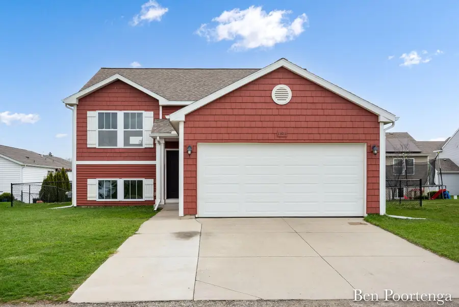 11611 Kodiak Court Se, Alto, MI 49302 - #2