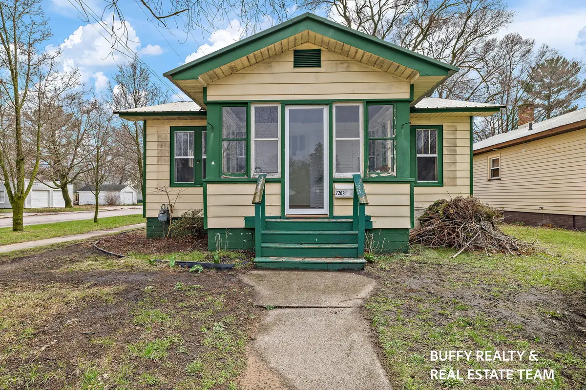 2208 Torrent Street, Muskegon, MI 49441 - #1