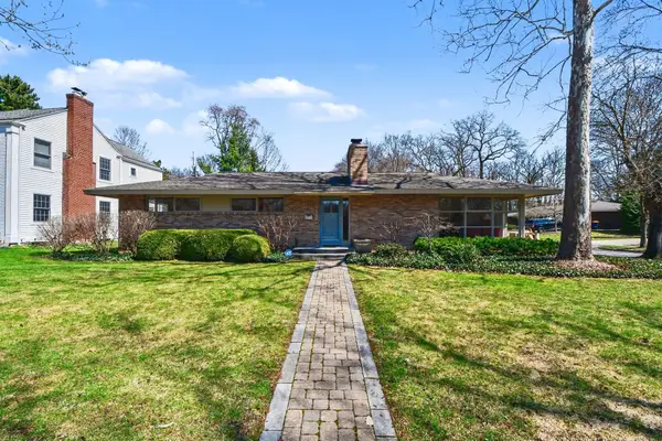 1064 Santa Cruz Drive Se, East Grand Rapids, MI 49506