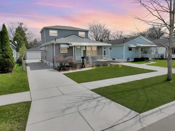 4911 Detroit Street, Dearborn Heights, MI 48125