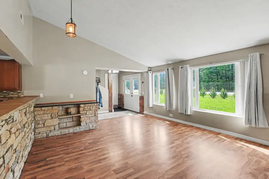 184 E Tyler Road, Muskegon, MI 49445 - #2