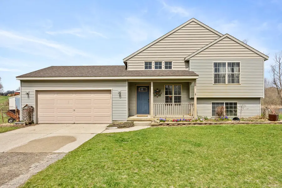 10480 Wolven Avenue Ne, Rockford, MI 49341 - #2