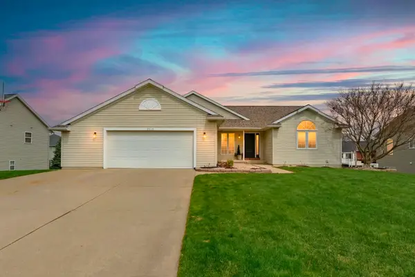 2513 Willow Ridge Drive, Jenison, MI 49428