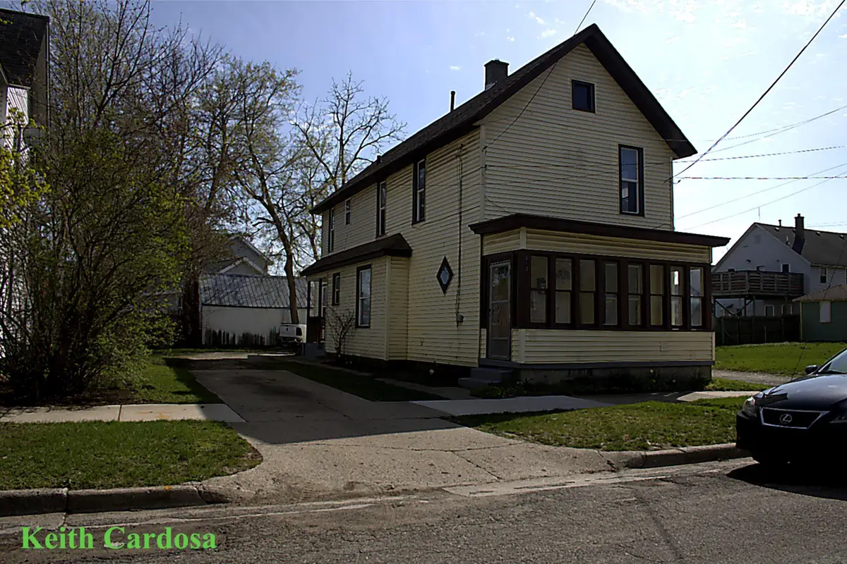 812 Park Street Sw, Grand Rapids, MI 49504 - #1