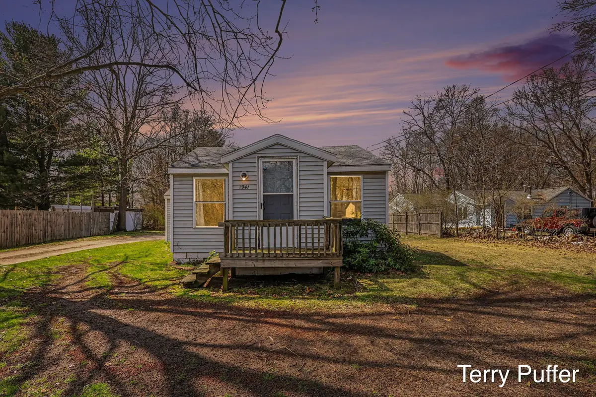 1941 Interwood Street, Muskegon, MI 49442 - #1