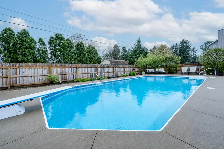 1460 Country Knoll Place, Saint Joseph, MI 49085 - #3