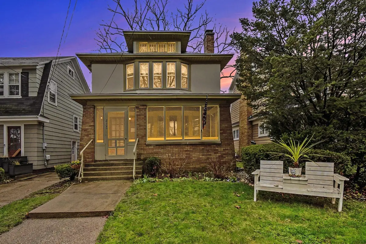 2100 Wealthy Street Se, Grand Rapids, MI 49506 - #1